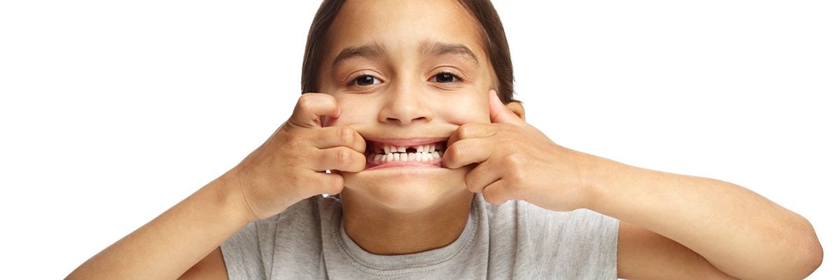 traumatismos-dentarios-1200x400.jpg